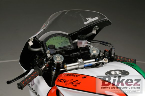 2011 NCR 848 photo